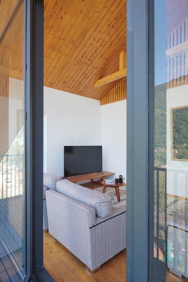 Warehouse X Poshtel Otel Manāli Dış mekan fotoğraf