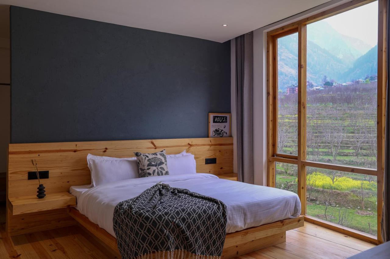 Warehouse X Poshtel Otel Manāli Dış mekan fotoğraf